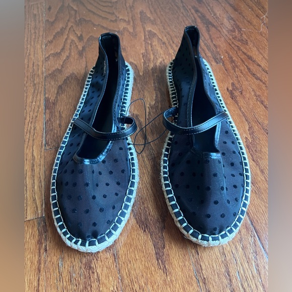 Brand New Marc New York Black Polka Dot Espadrille Flats with Cross Strap - Picture 2 of 5